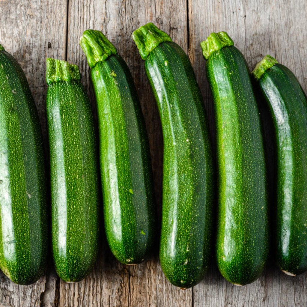 Organic-Dark-Green-Zucchini__27376